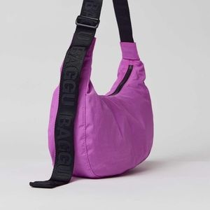 BAGGU Nylon Crescent Bag - Extra Pink - Small